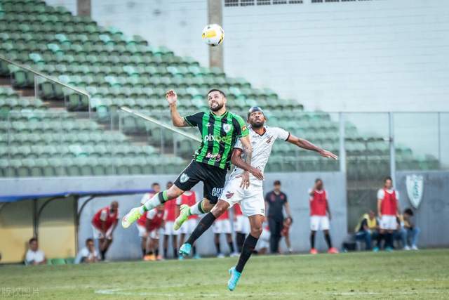 周琦12分首钢不敌山西 程帅澎19分浙江胜广州