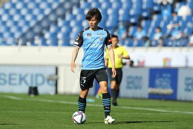 媒体人：袁堂文大概率下赛季重返上海男篮