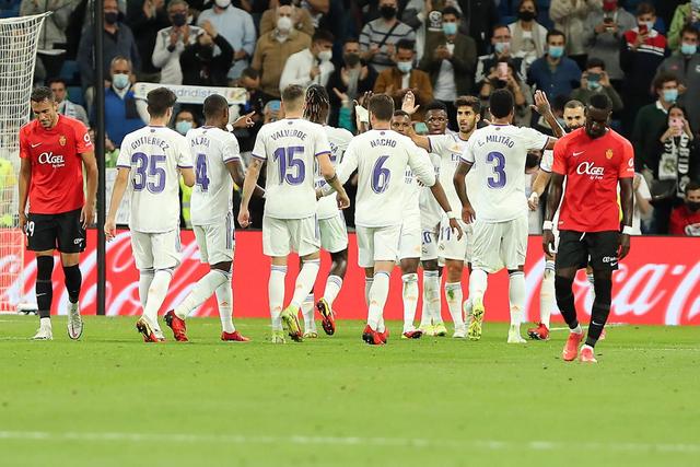 巴恩斯21+12+12猛龙克步行者 尼克斯险胜活塞