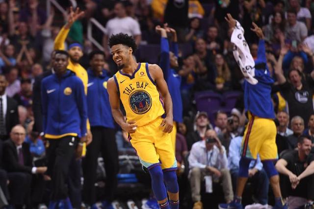 爱德华兹33分杜兰特31分 森林狼大胜太阳1-0