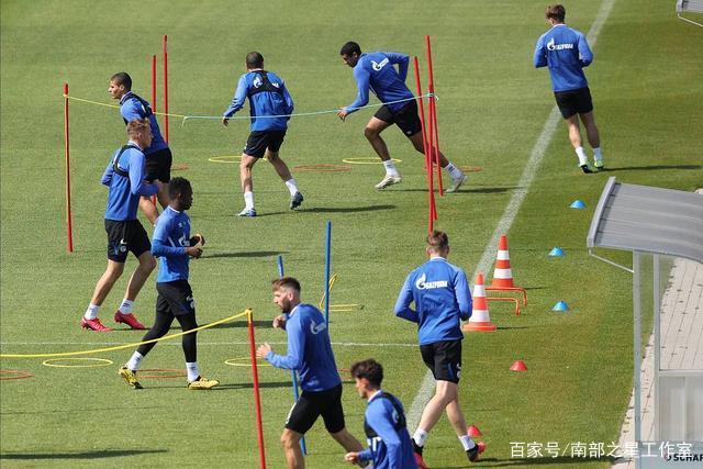 CBA季后赛：山西主场再胜青岛晋级八强
